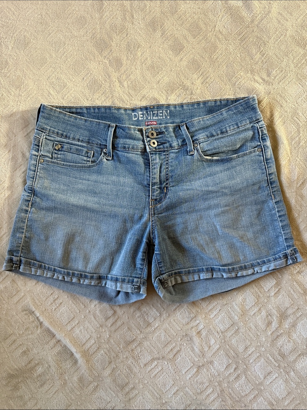 Levi's Denizen Light Blue Denim Shorts